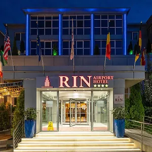 ホテル Rin エアポートホテル, オトペニ